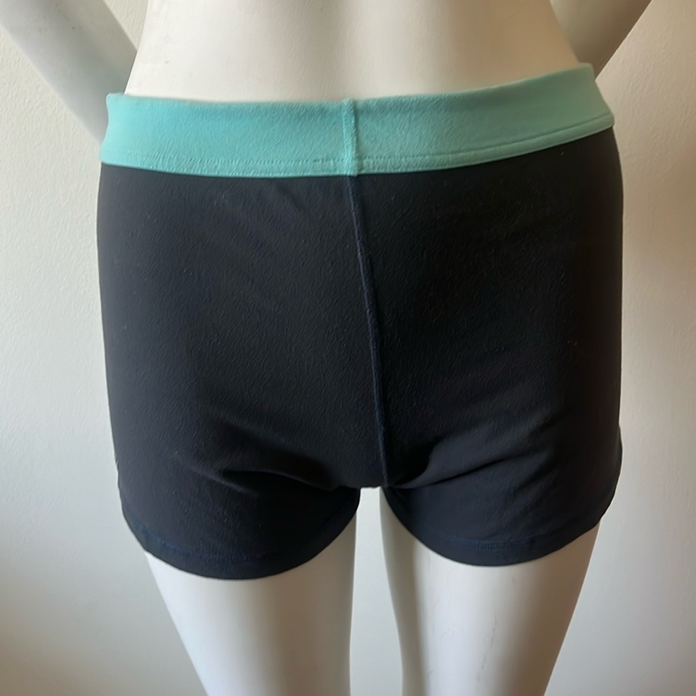 Lululemon women’s Short